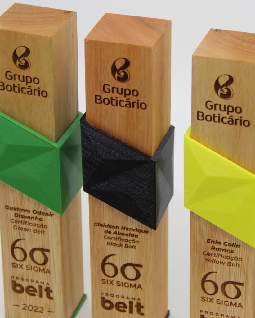 Reconocimiento modelo BATON - Impresion 3D y Madera grabada